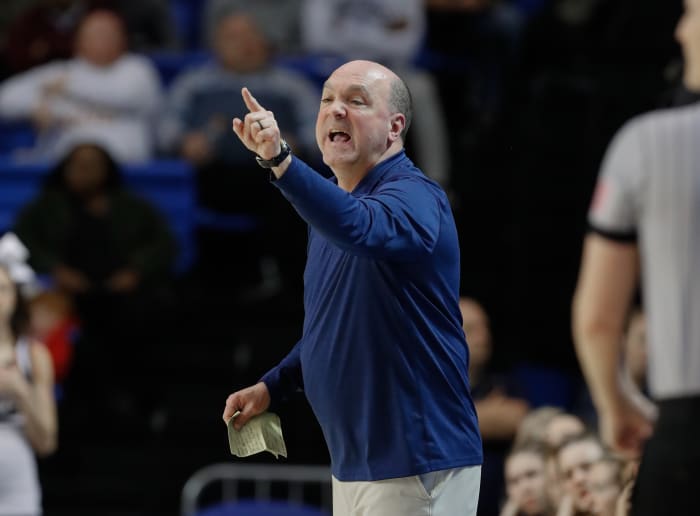 Greenwood coach Clay Reeves earned his 800th win Thursday night. (Photo by Tommy Land)